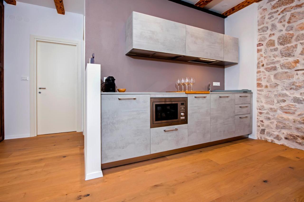 Apartments Casa De Amicis Ρόβινι Εξωτερικό φωτογραφία