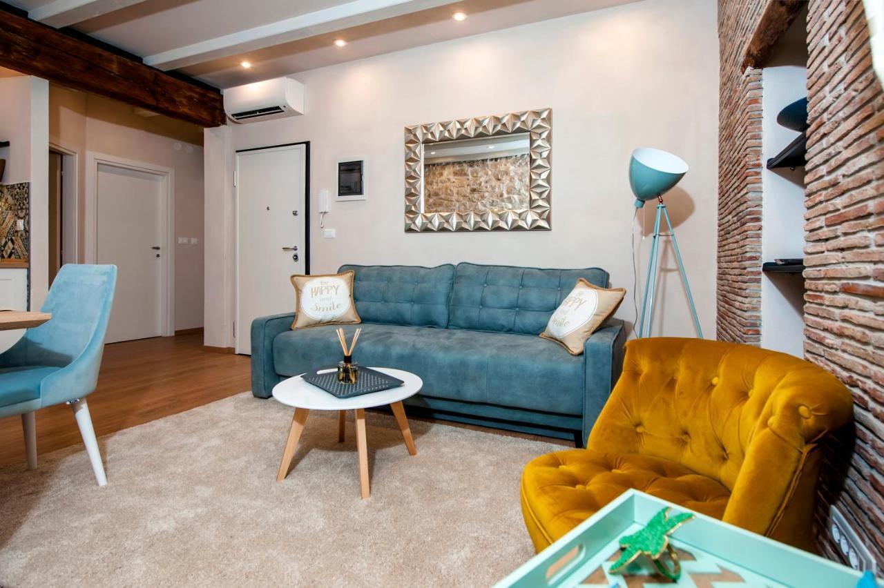 Apartments Casa De Amicis Ρόβινι Εξωτερικό φωτογραφία